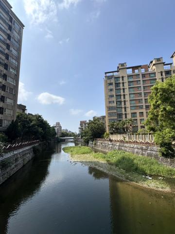 竹北專業房仲 光明商圈稀有綠景宅|溪霞隱|雙平車一次到位 照片 17