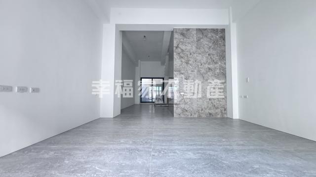 台南香香姐推薦好房 崑山國小全新霸氣電梯美邸1 照片 5