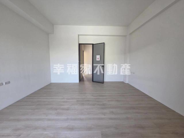台南香香姐推薦好房 崑山國小全新霸氣電梯美邸1 照片 13
