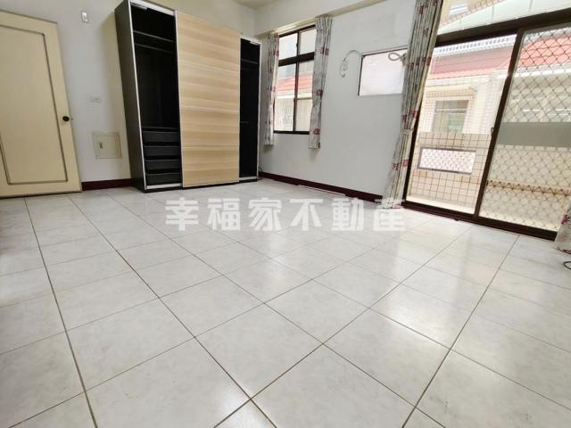 台南香香姐推薦好房 新市星巴克商圈免千萬車墅 照片 6