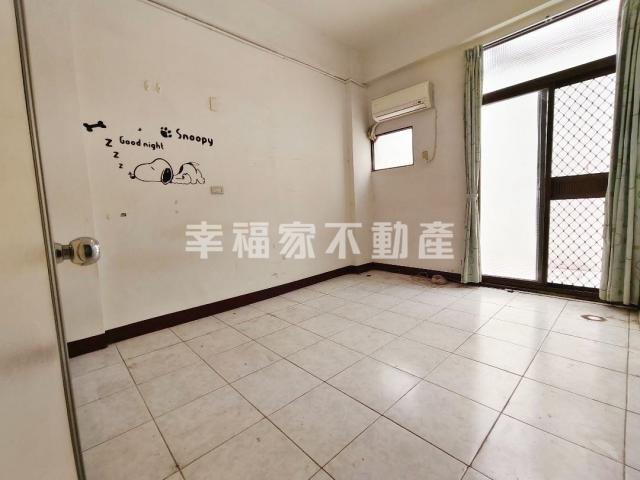 台南香香姐推薦好房 新市星巴克商圈免千萬車墅 照片 15