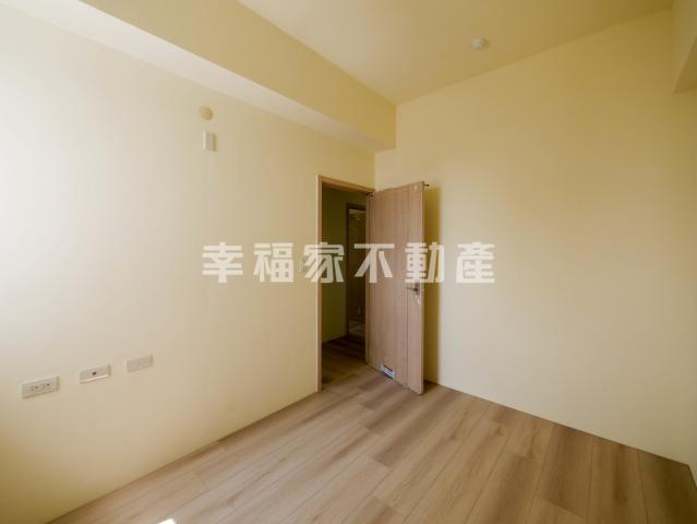 台南香香姐推薦好房 新市南科富境全新三房平車 照片 6