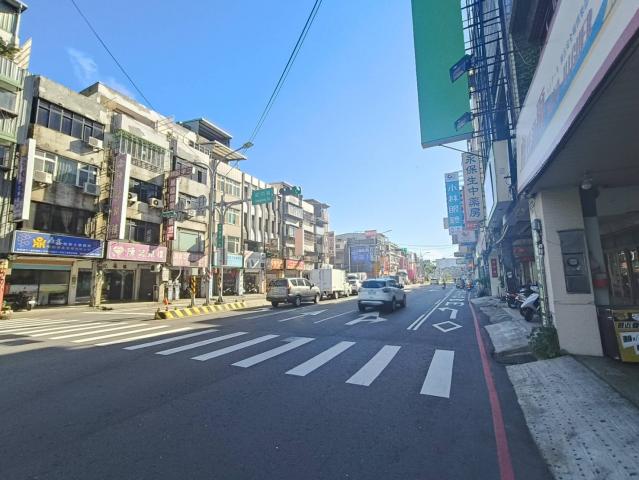 八德成家找宇丞~內壢車站旁低總價透天店面 照片 3