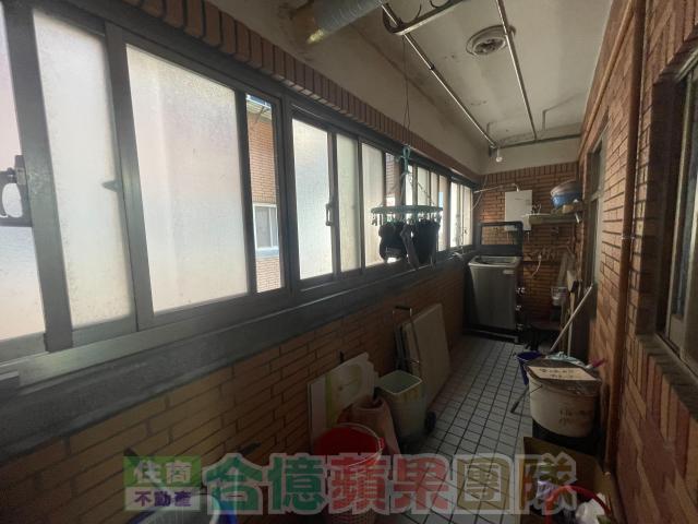 乖寶媽陪你找好房 自立國宅漂亮大三房車 照片 8