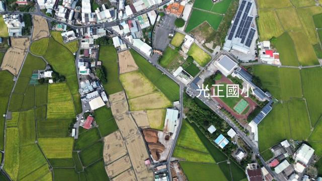 霧峰房屋土地買賣光正國小旁30坪建地+地上 照片 6