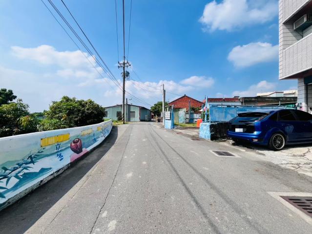 霧峰房屋土地買賣芬園彰南路147坪乙建 照片 3