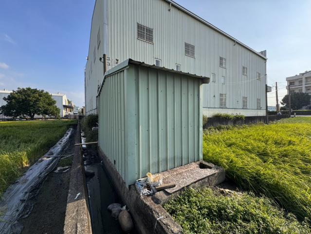 霧峰房屋土地買賣烏日正溪南路大面寬40米美農地 照片 9