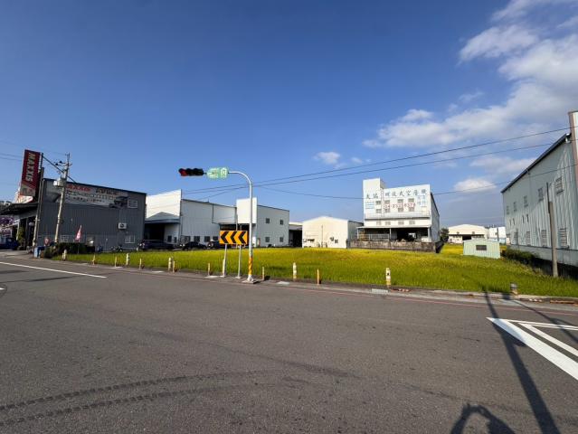 霧峰房屋土地買賣烏日正溪南路大面寬40米美農地 照片 10