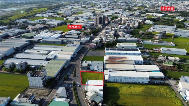 霧峰房屋土地買賣烏日正溪南路大面寬40米美農地 照片 19