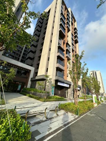 台南不動產專家 永康鹽行重劃區近北外環遠雄綠禾雙店面+平車 照片 5