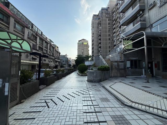台中房產廖小姐 近漢神洲際 質感裝潢2房平車 照片 13