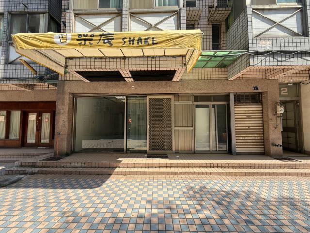 西屯中科買房 東海商圈新興路肯德基旁｜雙店面面寬一樓住家✨✨ 照片 14