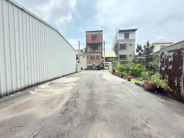 西屯中科買房 台中烏日高鐵特區✨住四方正建地✨6米大面寬✨ 照片 8