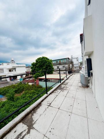 花蓮房地羅哥 吉安行政區面寬雙車庫質感透天 照片 18