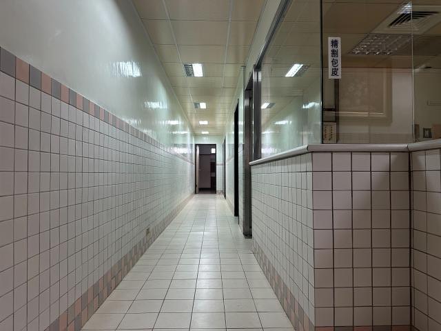 頂天立地板橋黃金金店面 照片 4