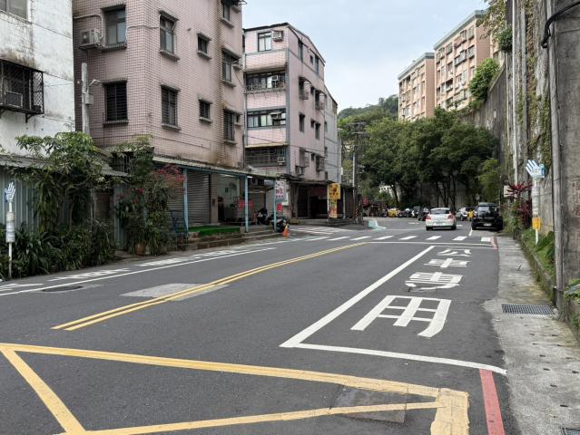 汐止房地廠辦買賣 汐科捷運投資房◎汐萬路4樓含頂加 照片 1