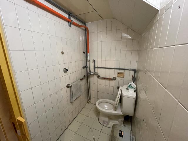 汐止房地廠辦買賣 國泰醫院建成商圈稀有透天 照片 6