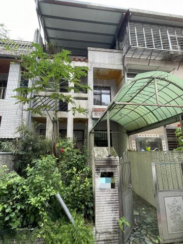 汐止房地廠辦買賣 國泰醫院建成商圈稀有透天 照片 1
