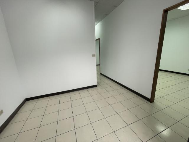 汐止房地廠辦買賣 大同路稀有大坪數廠辦~交通機能便捷2 照片 4