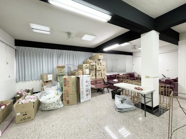 中壢好房專家 大地坪大面寬電梯雙店面 照片 17