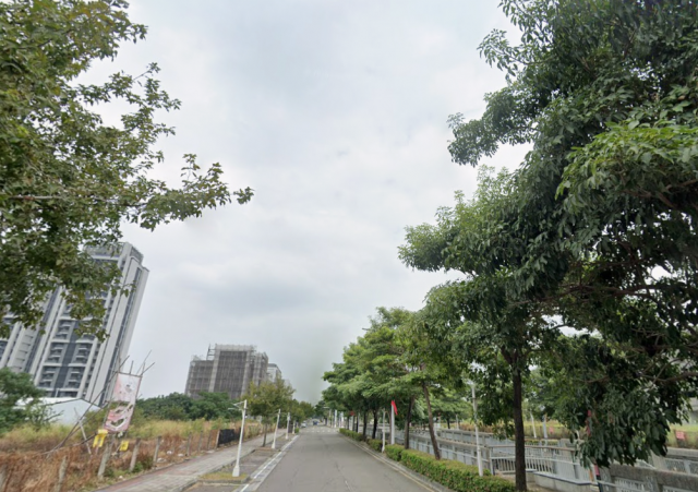 十四期建地推薦 近巨蛋,洲際漢神百貨82坪建地 照片 1