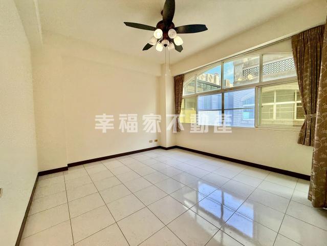 台南房仲晴媛,虎尾寮裕孝邊間綠境朝南車墅 照片 3