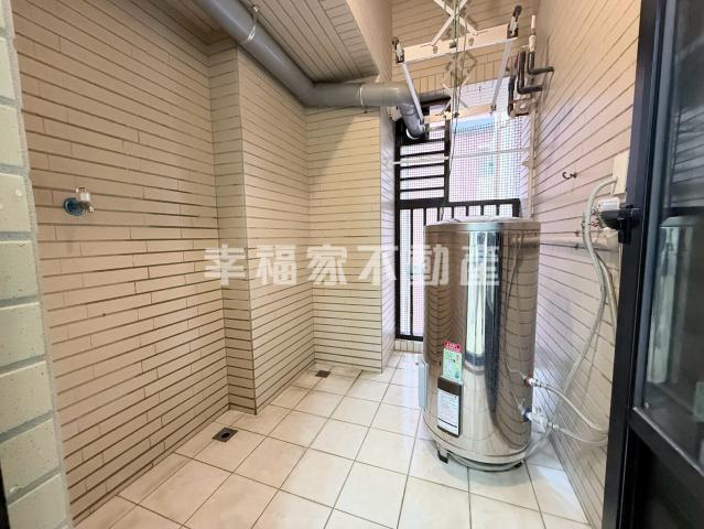 台南房仲晴媛 搶手!安平蛋黃區邊間三房 照片 20