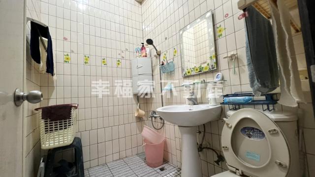 台南房仲晴媛 體育公園前後進出一樓3房寓 照片 9
