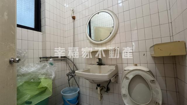台南房仲晴媛 體育公園前後進出一樓3房寓 照片 10