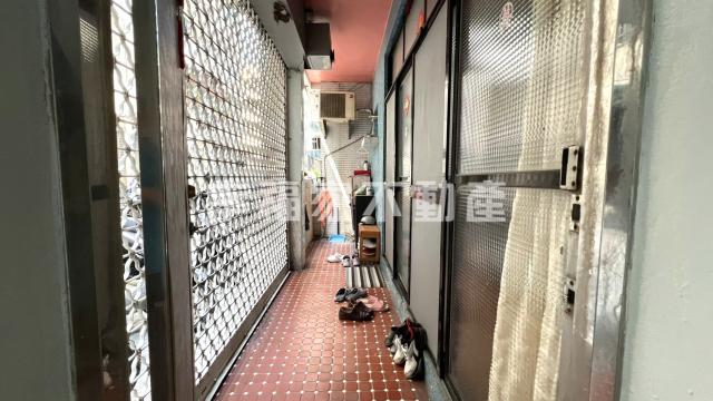 台南房仲晴媛 體育公園前後進出一樓3房寓 照片 13