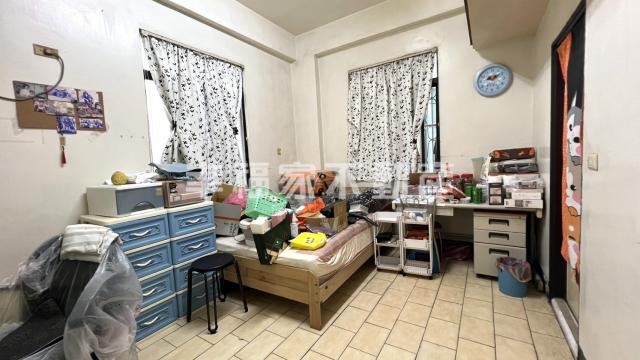台南房仲晴媛 體育公園前後進出一樓3房寓 照片 14
