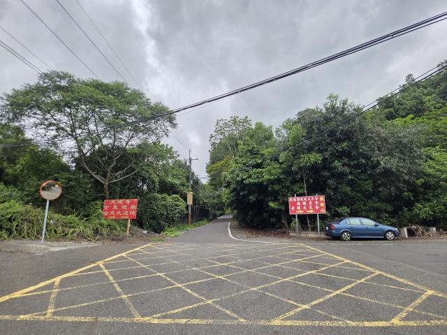 專【近旗山財神廟、旗甲公路、郡陽宮】山坡林業用地 照片 8
