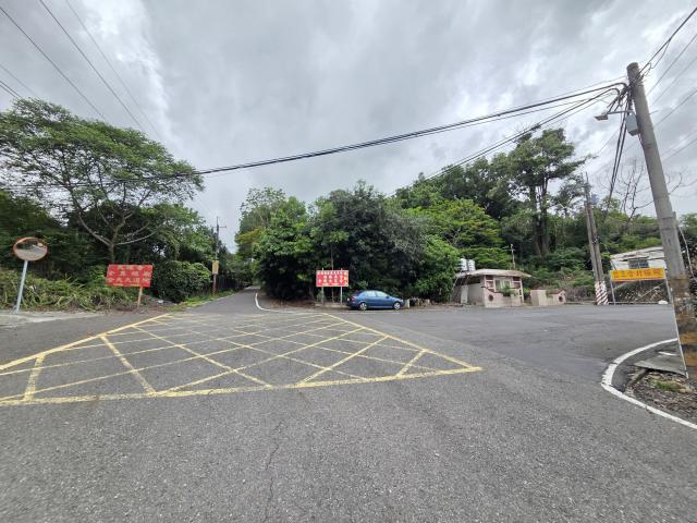 專【近旗山財神廟、旗甲公路、郡陽宮】山坡林業用地 照片 9