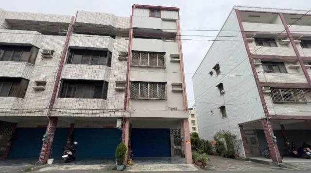 右昌商圈10米路邊間透天店面 照片 3