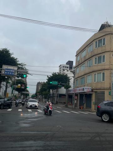 航空城房地產女王 中壢新生路邊間黃金透天雙拼金店面 照片 1