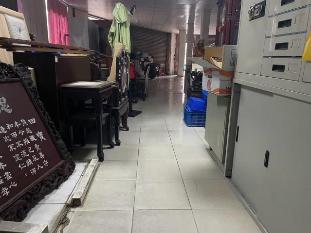 航空城房地產女王 中壢新生路邊間黃金透天雙拼金店面 照片 9