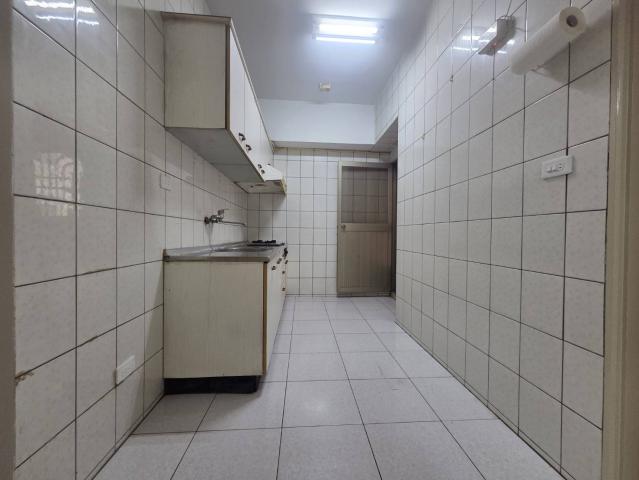 岡山國中雙學區大坪數優質平車大樓~張秀香0956849917房屋土 照片 4