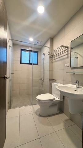 湖內湖中路電梯傳家厝尊榮雙主卧多陽台透天店面~張秀香095684991 照片 12
