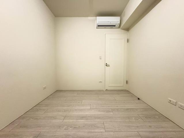 沙鹿買房買地  沙鹿龍寶無限景觀全新精裝大三房雙平車 照片 2