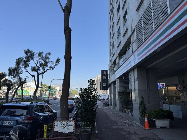 科工館【夢皇家】採光明亮三房+車位 照片 19