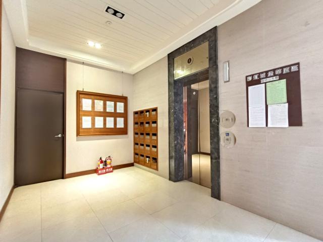 南高雄買房 大東捷運【彩虹城堡】溼地公園河畔明亮優質2房 照片 13