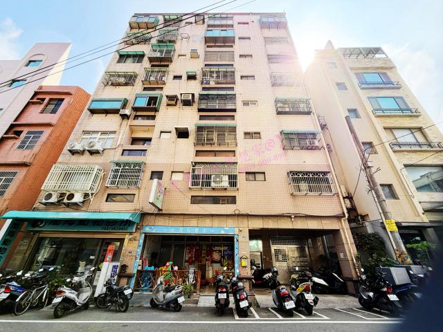 竹北買屋達人 愛麗絲家族 八大學區建華高中竹蓮市場旁兩房雙衛 照片 17
