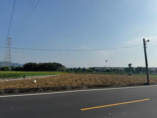 烏日買屋 雲林林內仁愛段臨路大面寬農地 照片 4