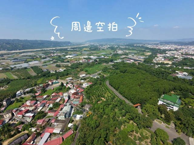 台中買屋賣房竹山近南雲交流道旁德興段有水電送木屋竹山近南雲交流道德興段有水電送木屋 照片 3