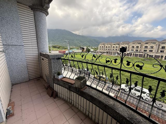 花蓮透天顧問 新城北埔車站旁大地坪全套房別墅 照片 10
