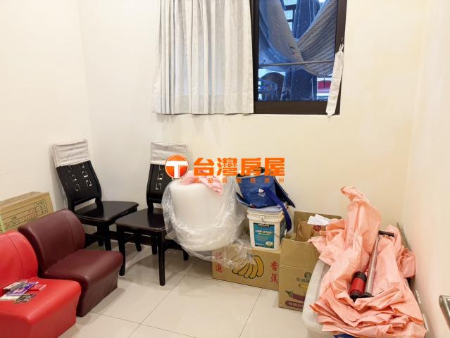 上河雅 北大房仲女神 照片 7