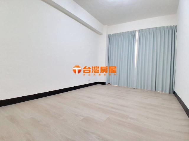 中正路華廈 北大房仲女神 照片 9
