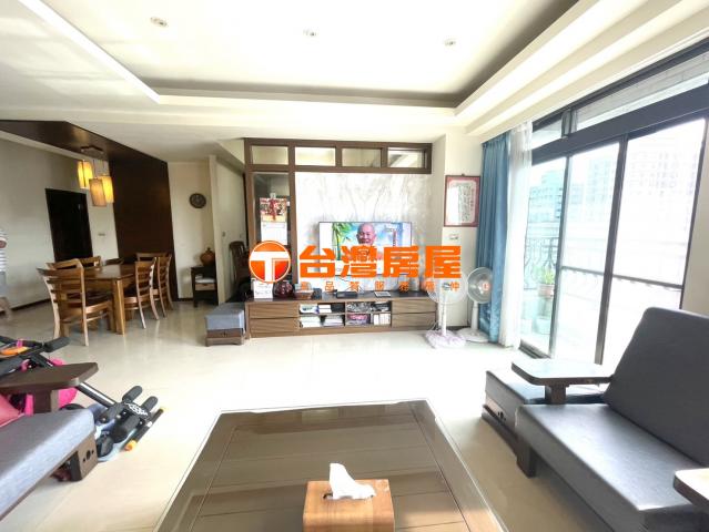 康橋水花園 北大房仲女神 照片 4