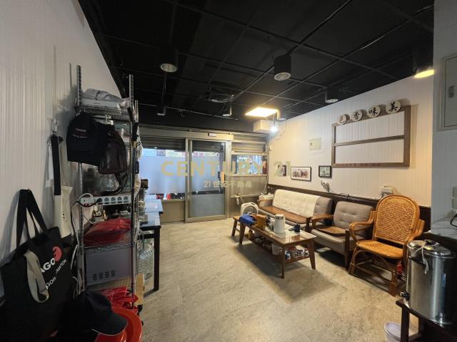 中和站黃金雙店面-中永和買屋喜美4735 照片 1