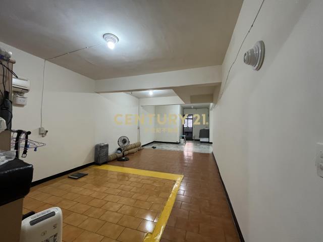 中和站黃金雙店面-中永和買屋喜美4735 照片 3